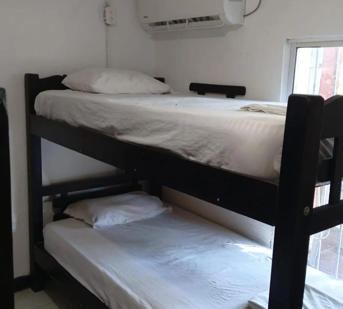 Хостел Shanty Guest Houses Картахена Колумбия