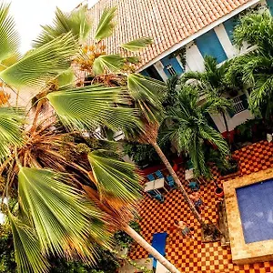  Albergue Media Luna