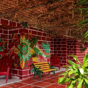  Albergue La Guaca (adults Only)